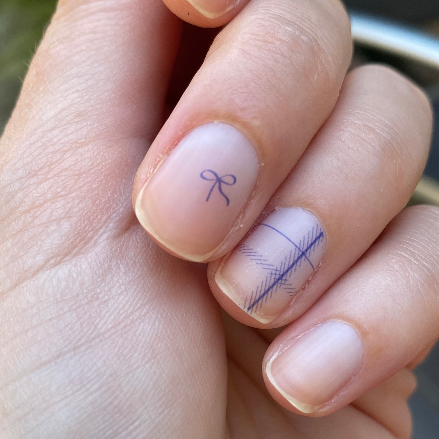 Nail Tattoos Ruban Bleu