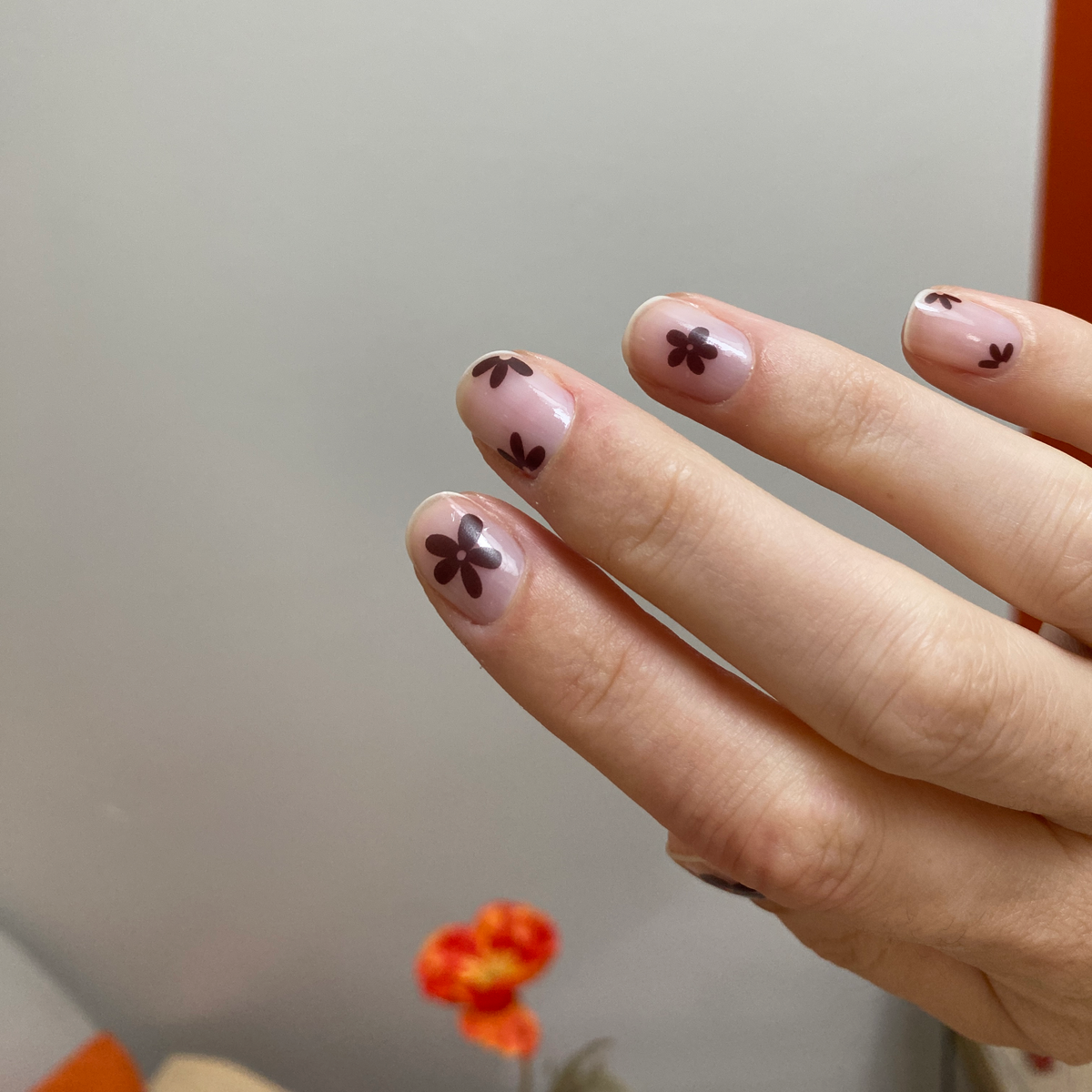grosse fleur nail art