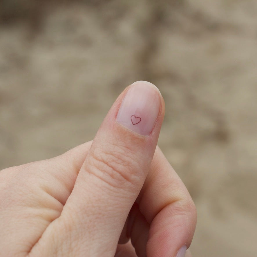 nail art facile chic et minimalist
